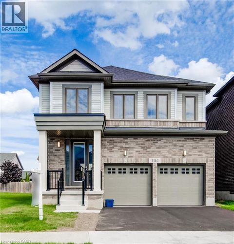 104 BLACKLOCK Street Cambridge ON N1S0E3