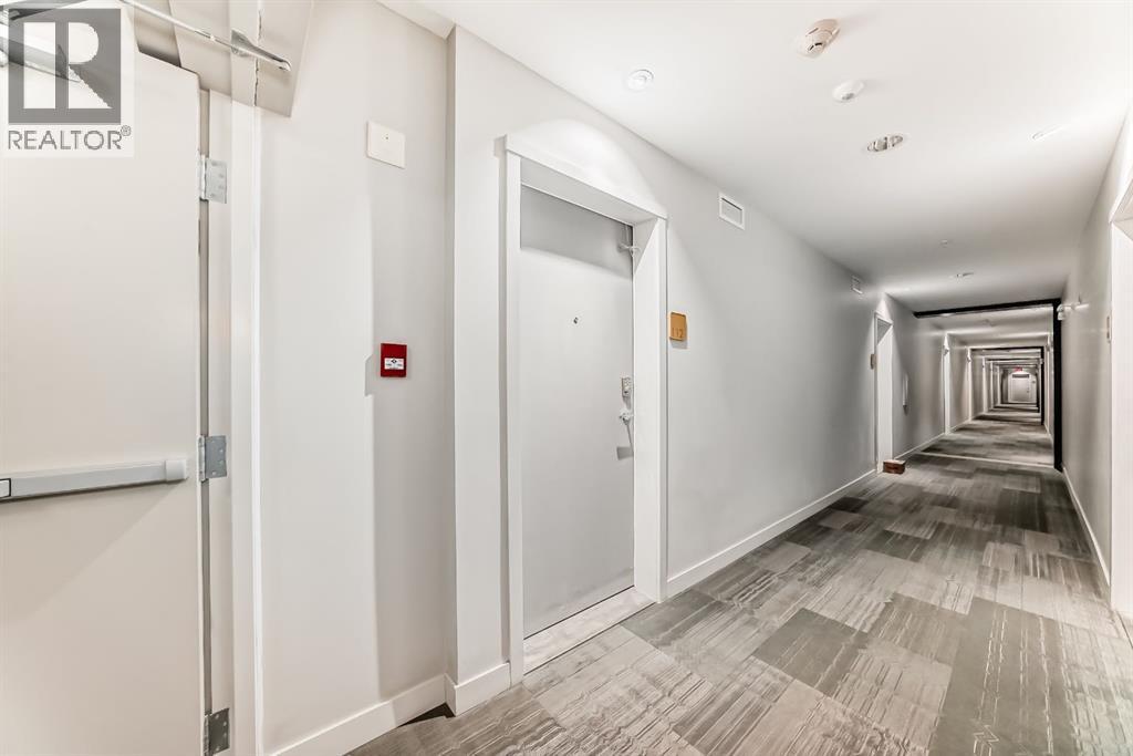 112, 823 5 Avenue NW