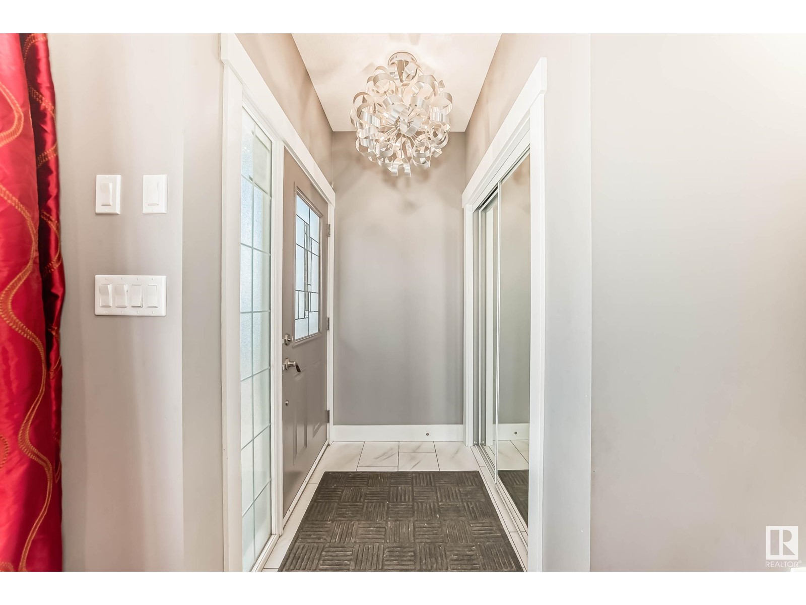 12728 118 ST NW