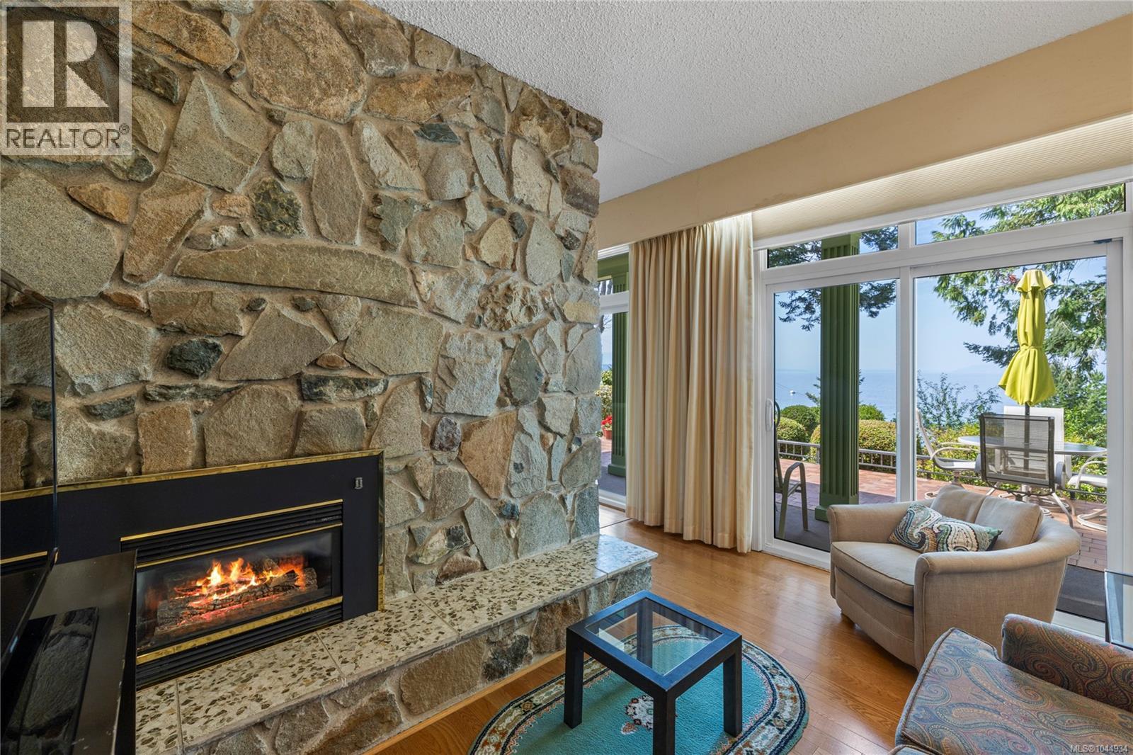 489 Bayview Terr