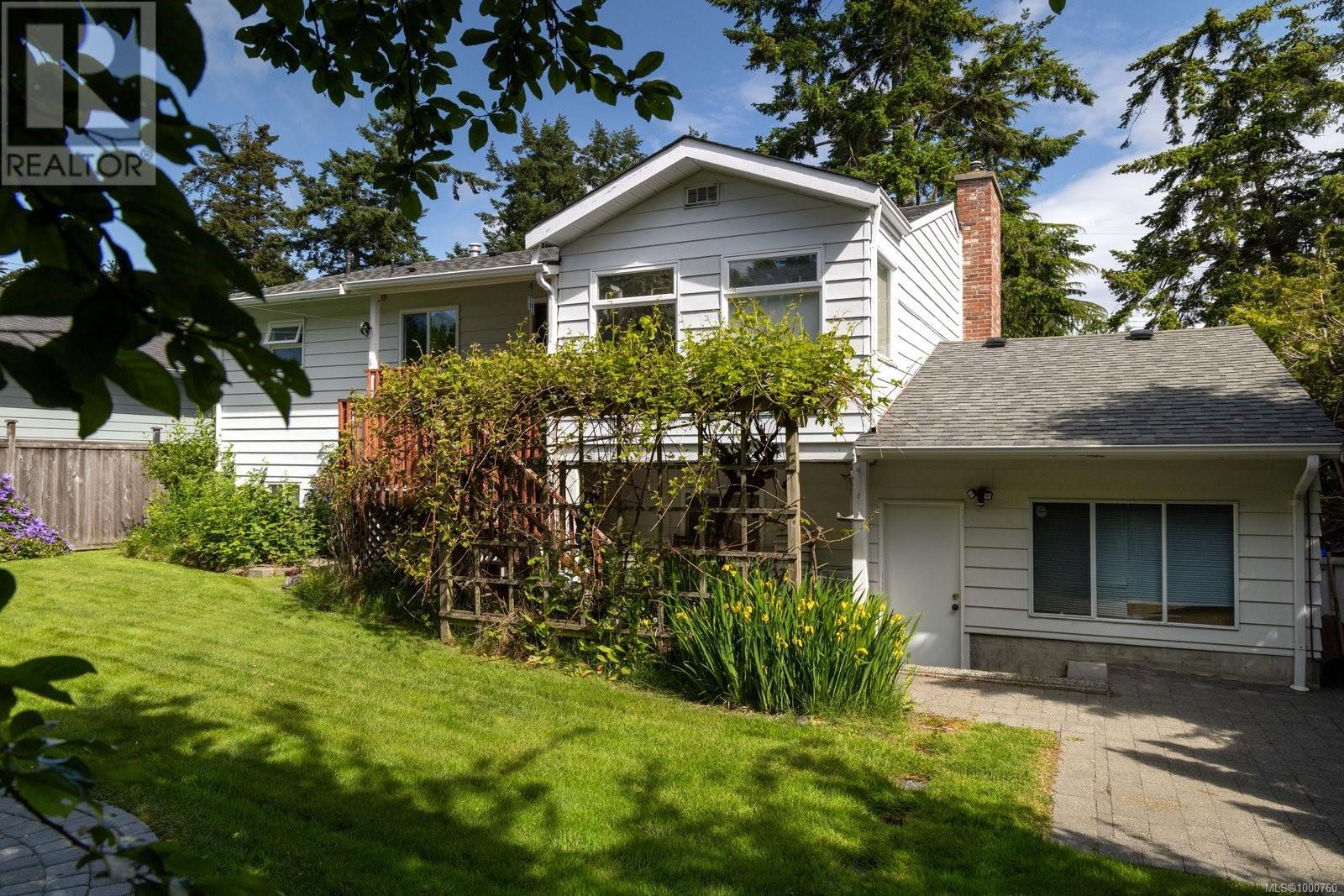 2495 Beaufort Rd