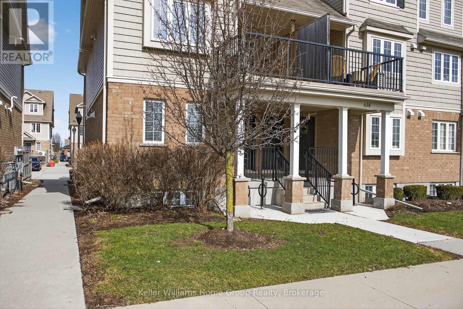 612A WOODLAWN ROAD E