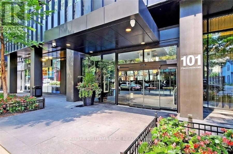 2809 - 101 CHARLES STREET E