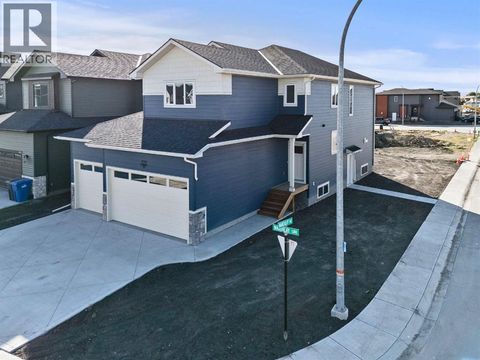 723 Mandalay Link Carstairs AB T0M0N0