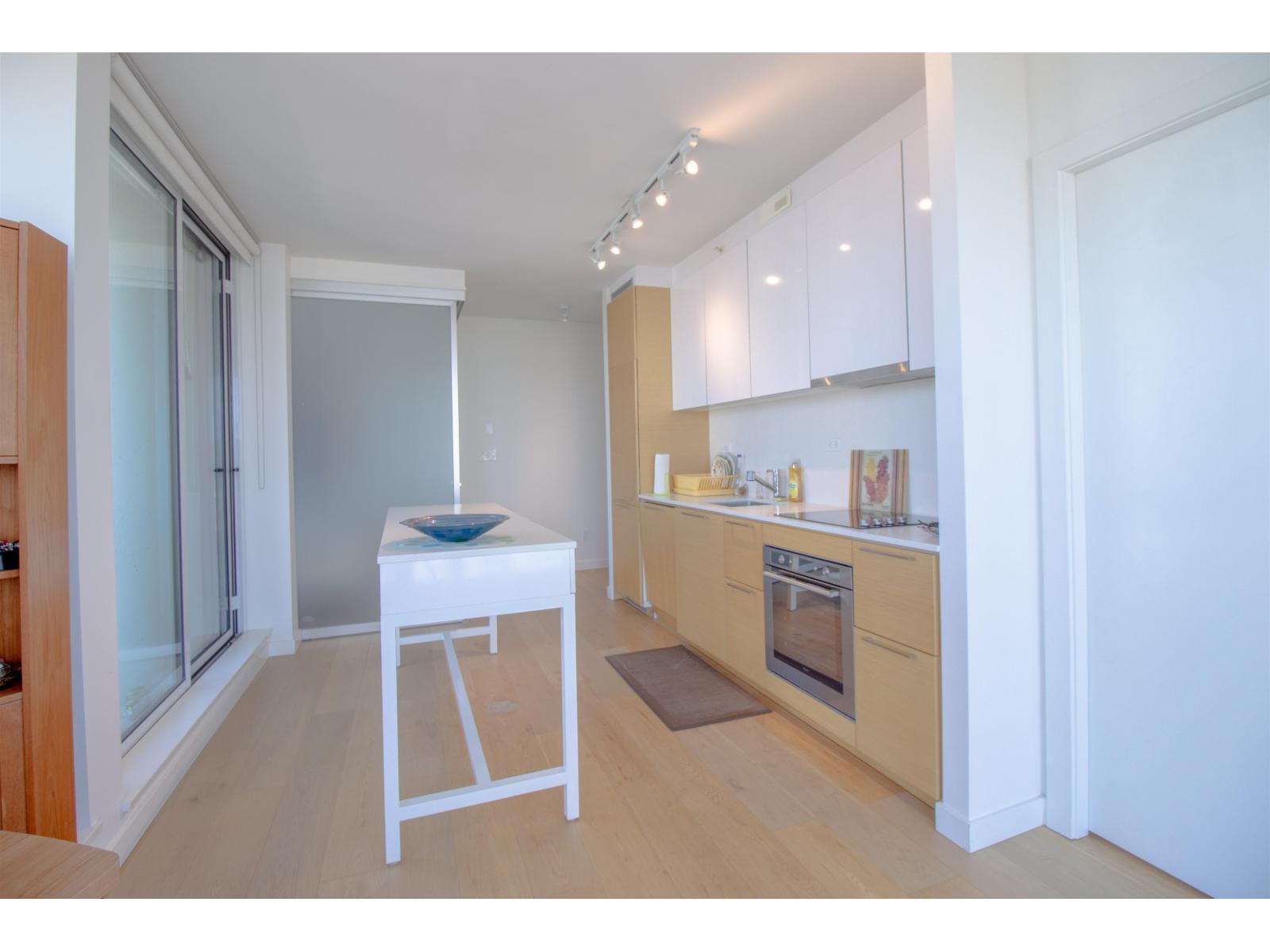 2006 13438 CENTRAL AVENUE