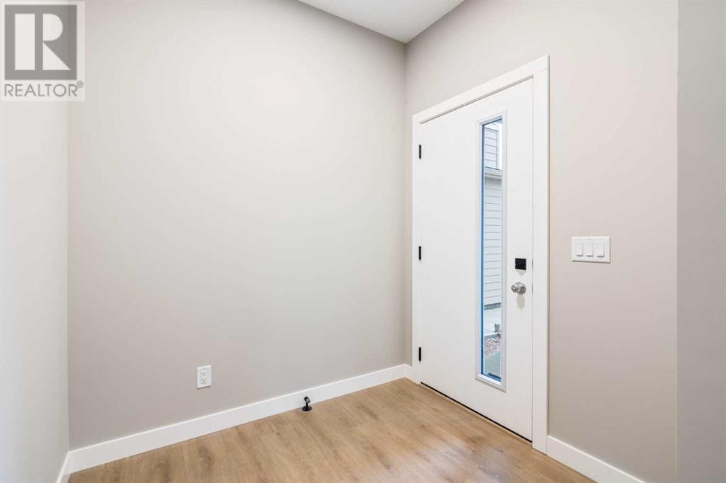 147 Belvedere Crescent SE