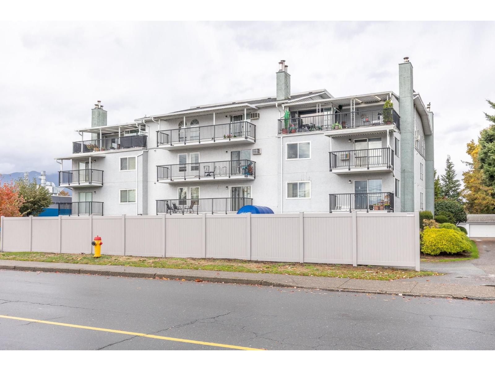 101 46033 CHILLIWACK CENTRAL ROAD|Chilliwack Proper South