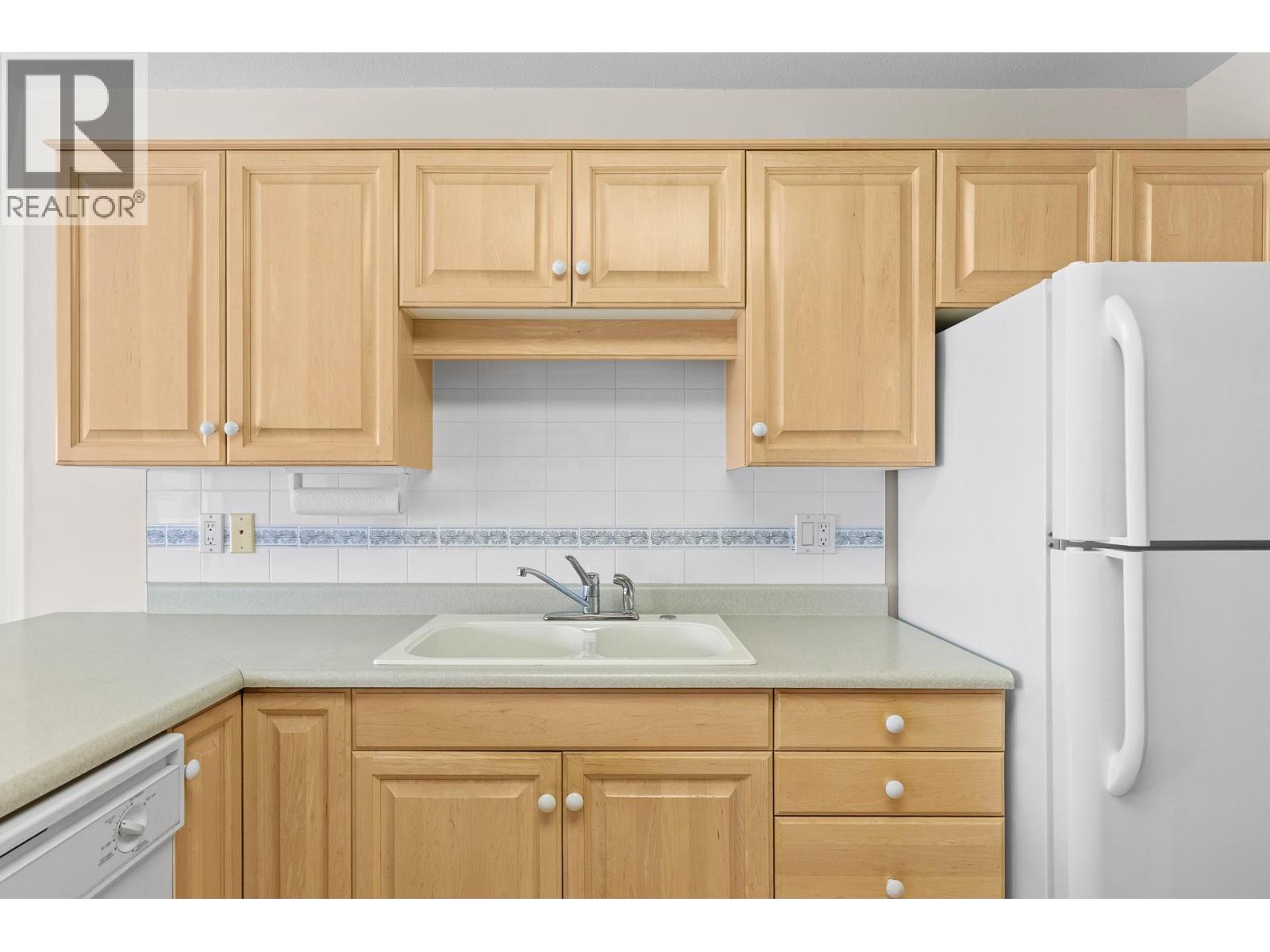 3890 Brown Road Unit# 202