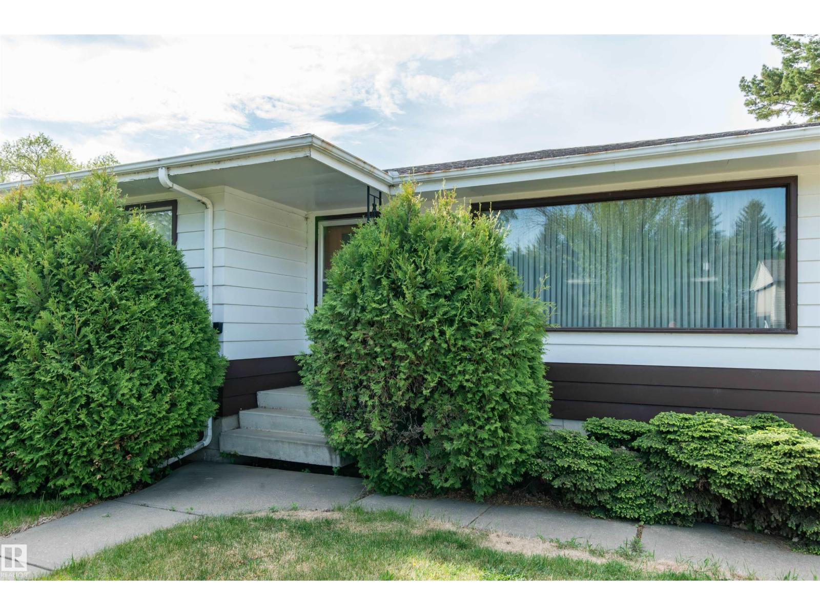 4009 114 AV NW