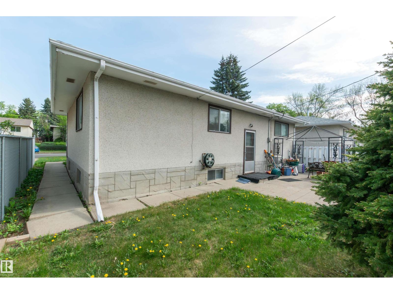 4009 114 AV NW