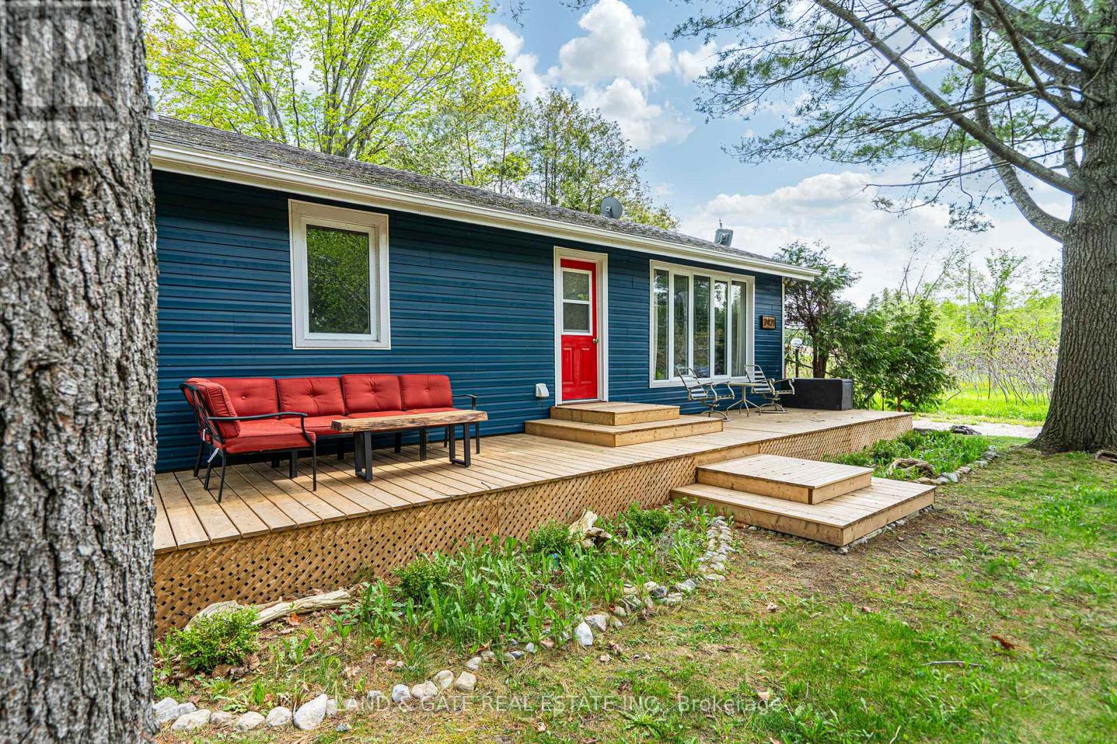 2421 UPPER CHEMONG DRIVE
