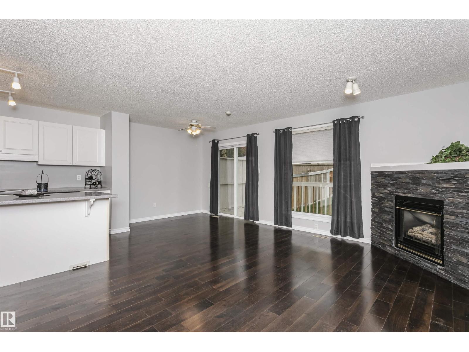 9142 165 AV NW