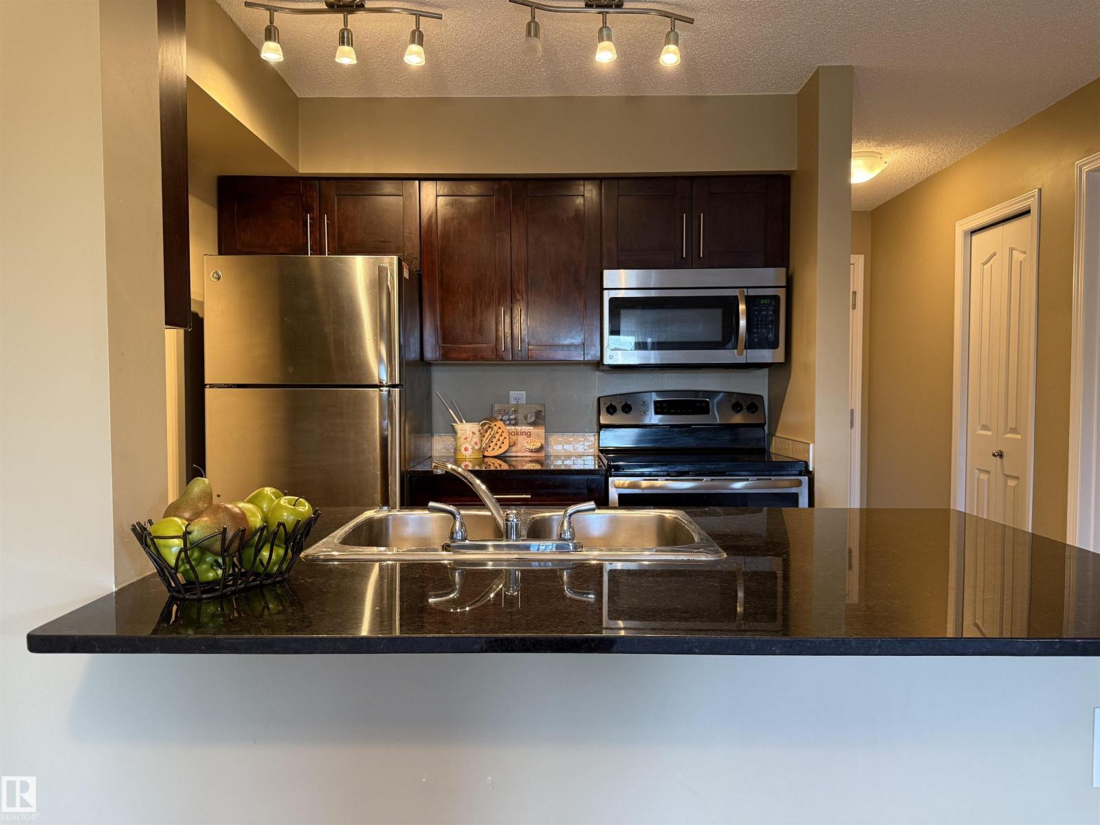 #214 274 MCCONACHIE DR NW