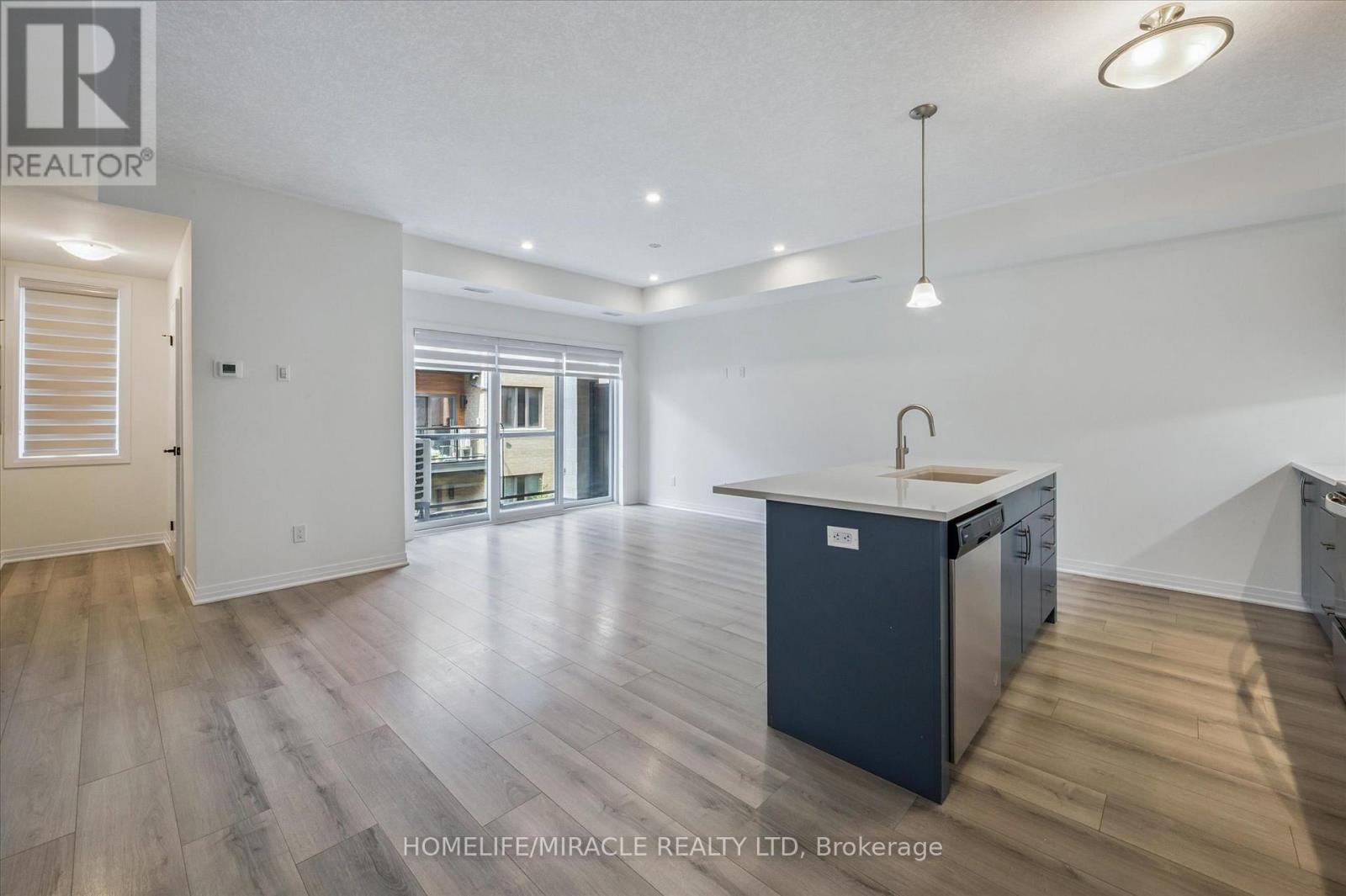 G-108 - 25 ISHERWOOD AVENUE