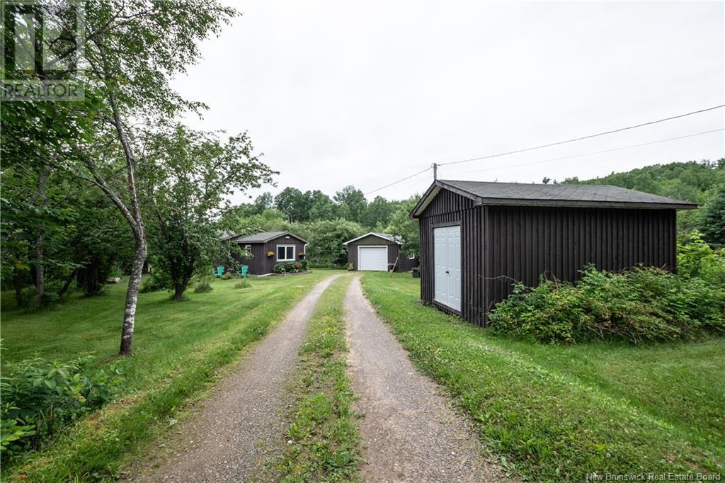 90 Lounsbury Road