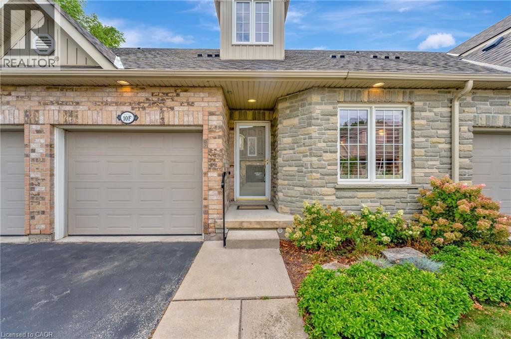 350 DOON VALLEY Drive Unit# 10F