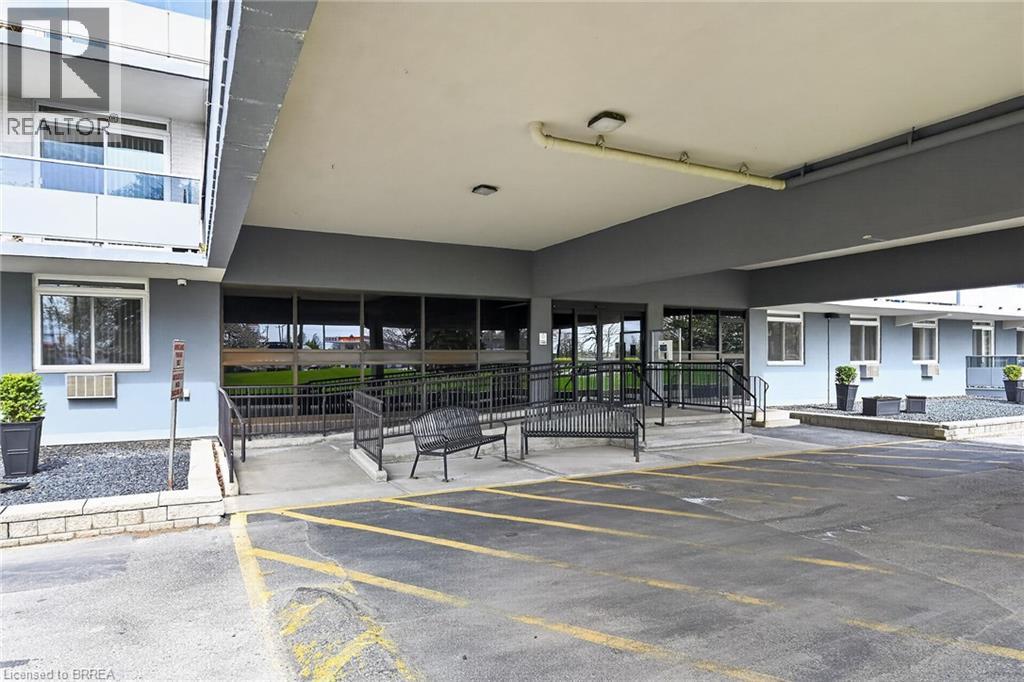 640 WEST Street Unit# 902