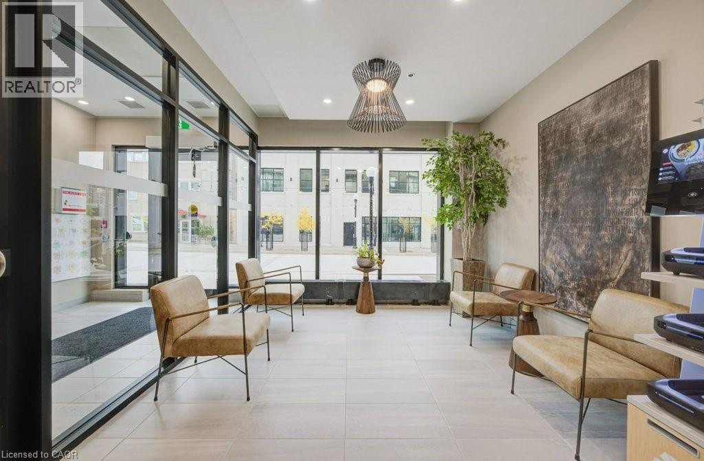 60 CHARLES Street W Unit# 2210