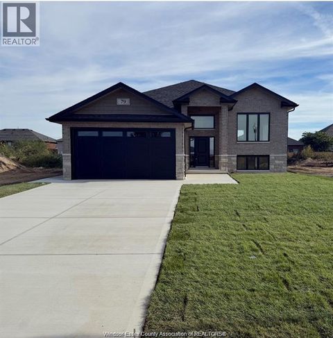 75 FENCELINE Chatham ON N7M0V7