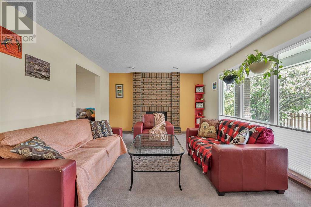 3615 Sarcee Road SW