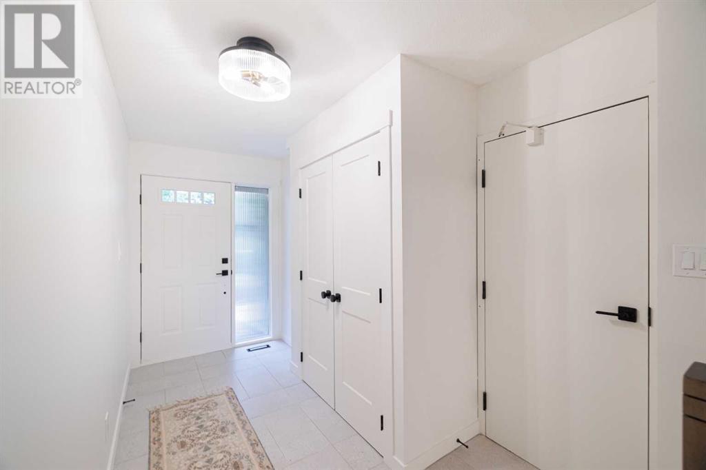 3818 Point Mckay Road NW