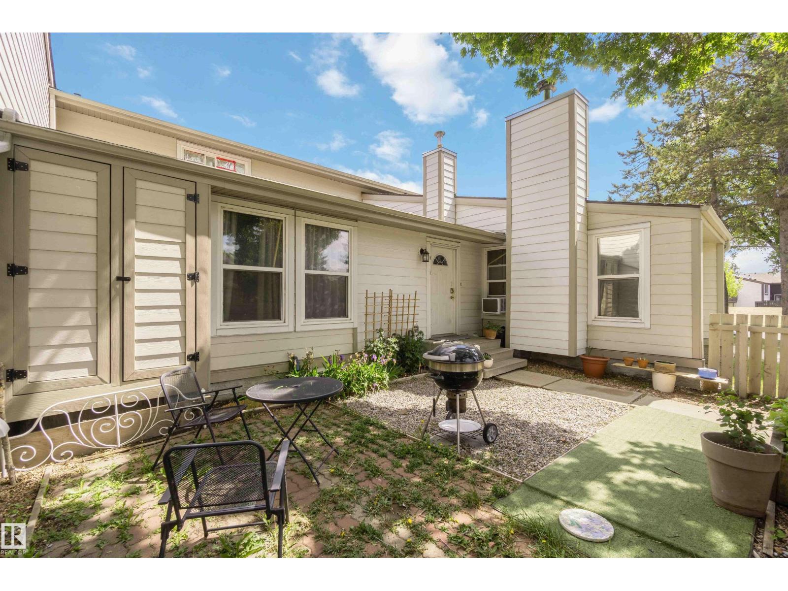 7026 MILL WOODS RD S NW