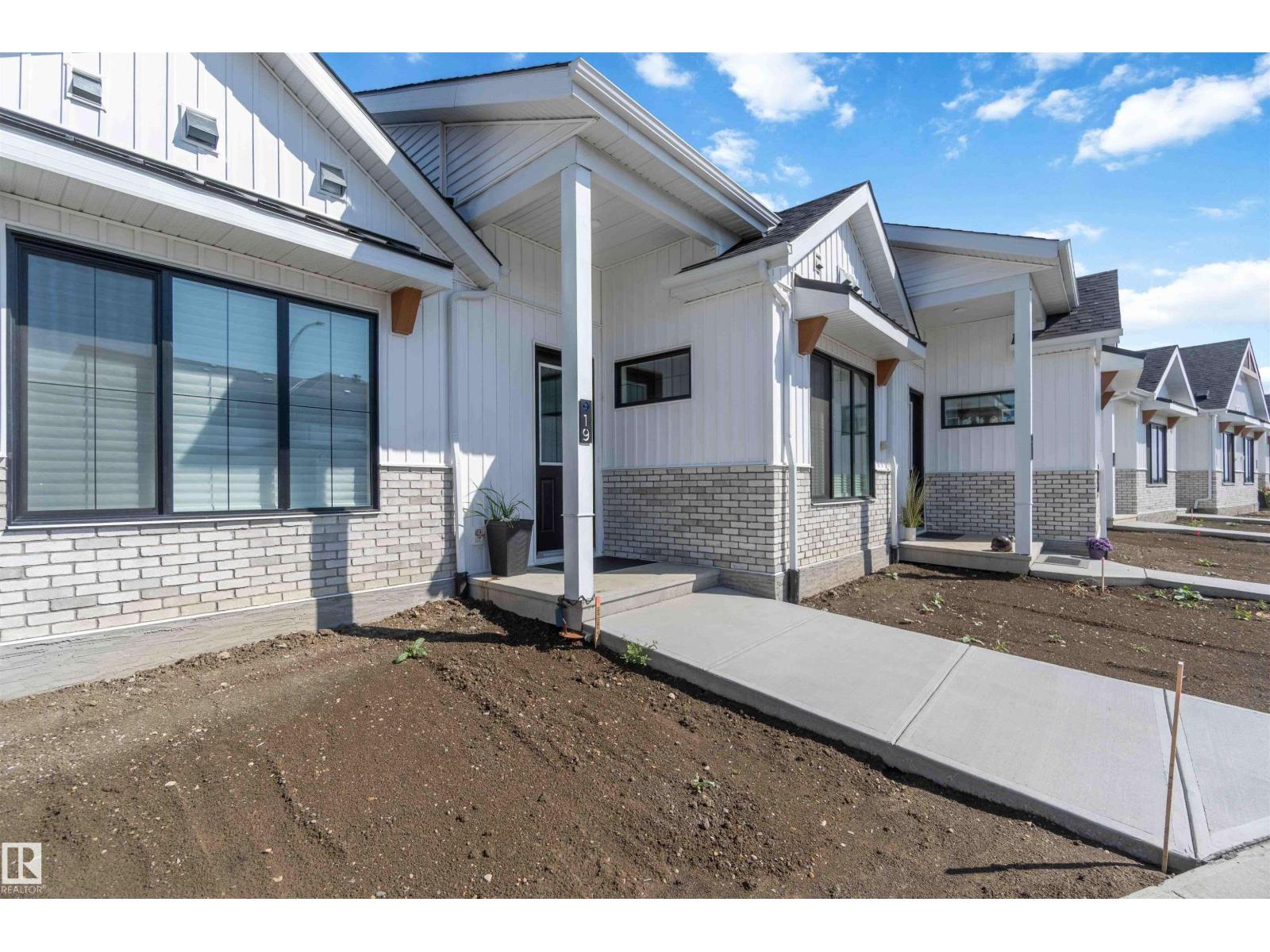 19 DEER MEADOW
