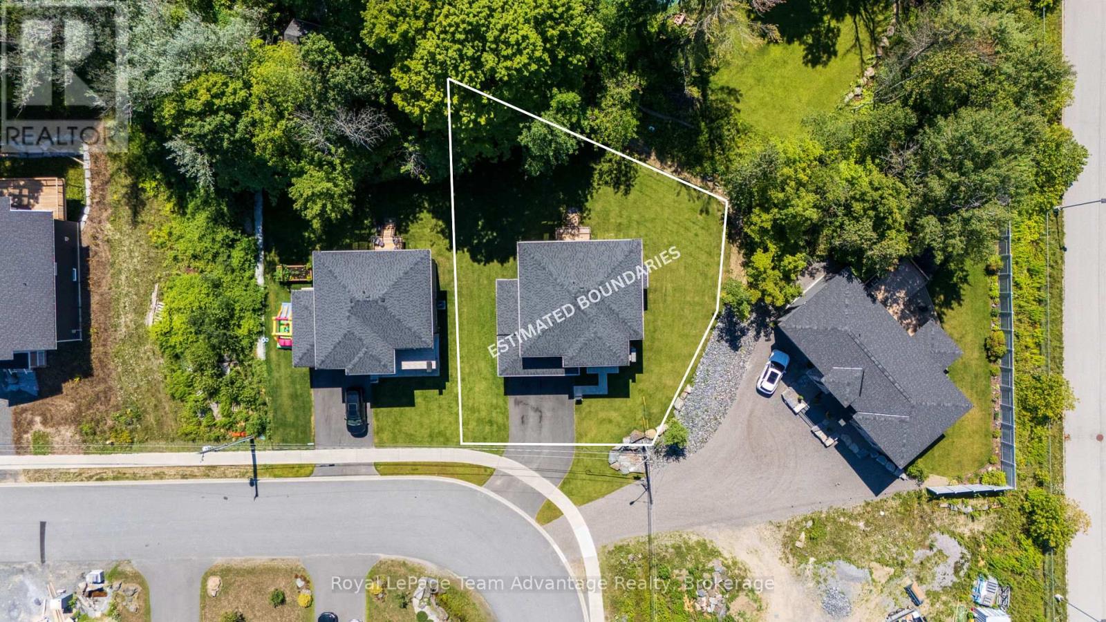 53 DENNIS DRIVE