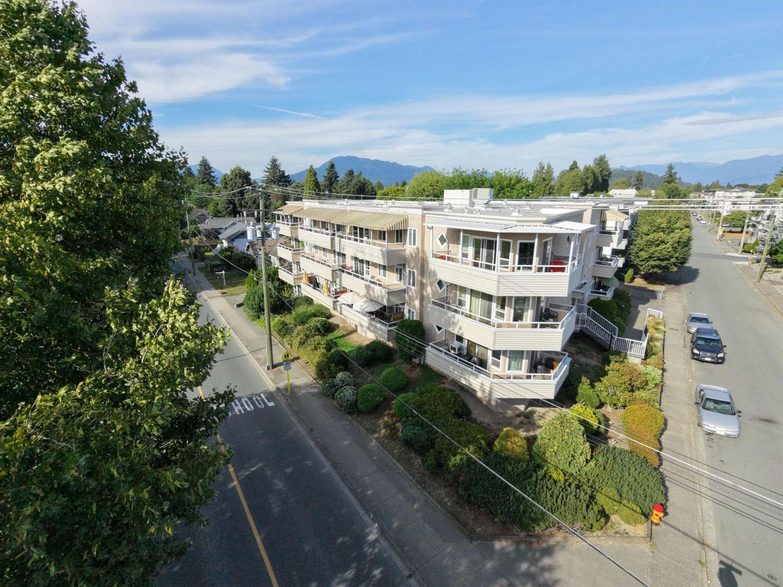 302 46005 BOLE AVENUE|Chilliwack Proper East