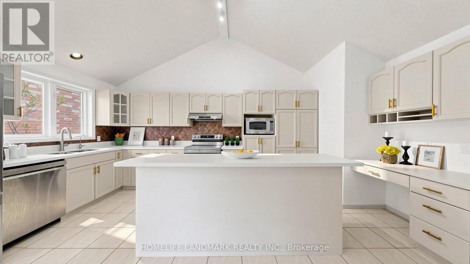 45 PHEASANT RUN DRIVE