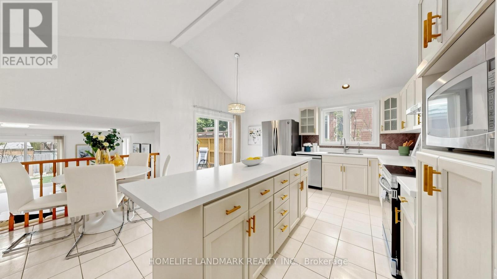 45 PHEASANT RUN DRIVE