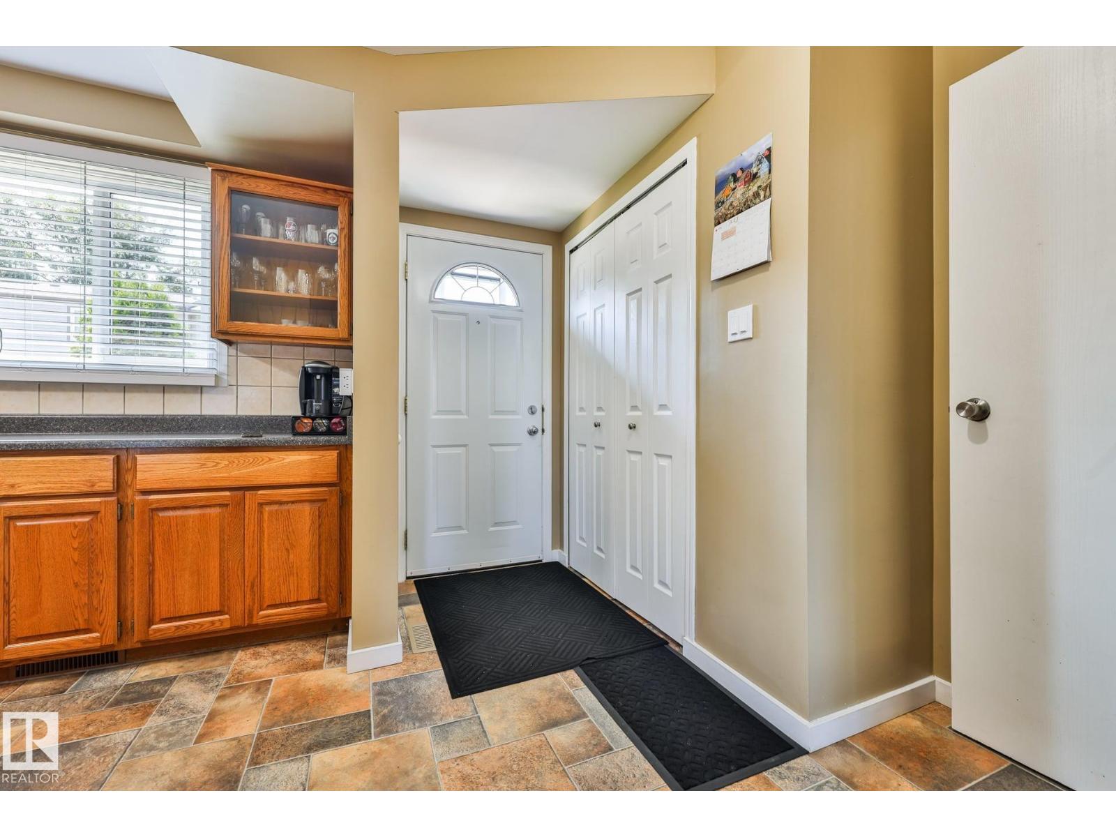 1705 LAKEWOOD RD S NW