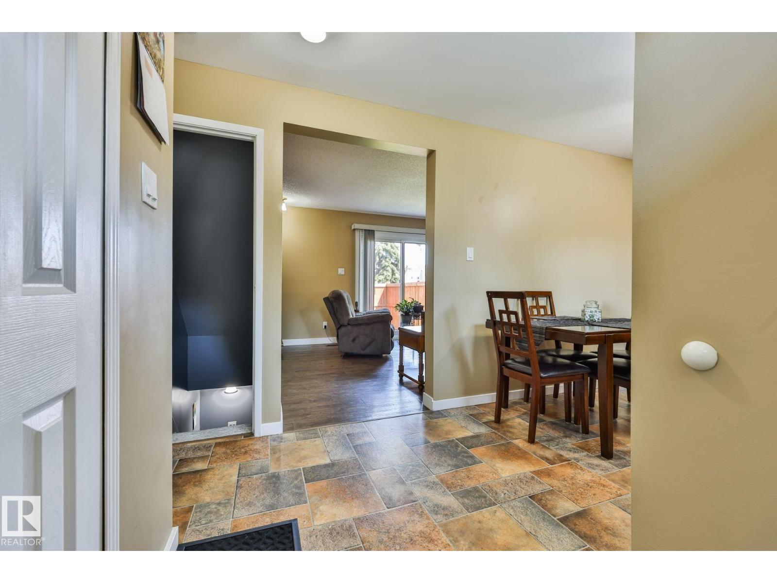 1705 LAKEWOOD RD S NW
