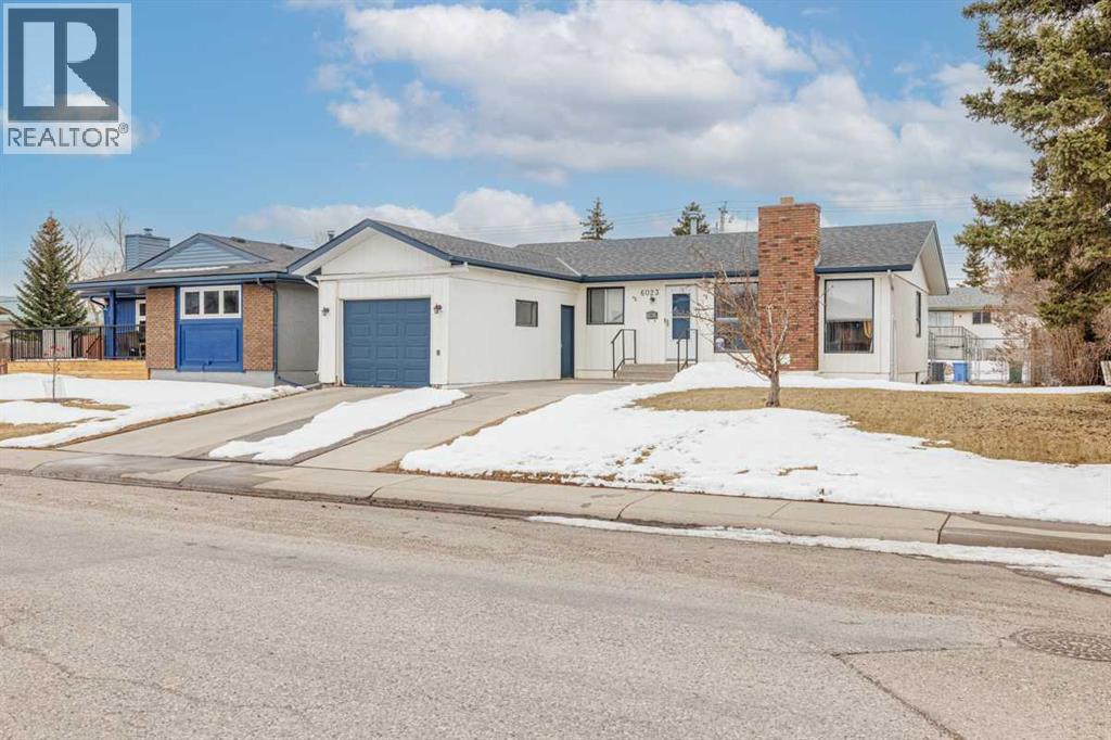 6023 MADDOCK Drive NE