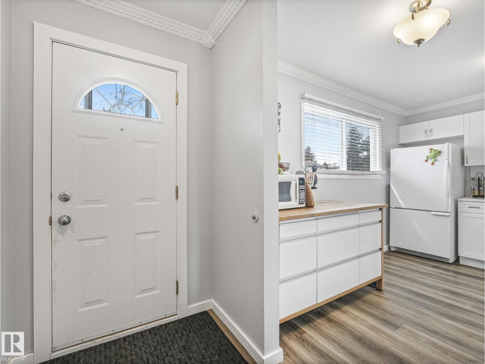 1364 LAKEWOOD RD W NW