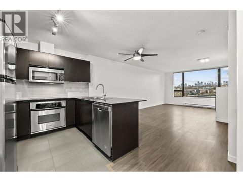 903 4182 DAWSON STREET Burnaby BC V5C0A2