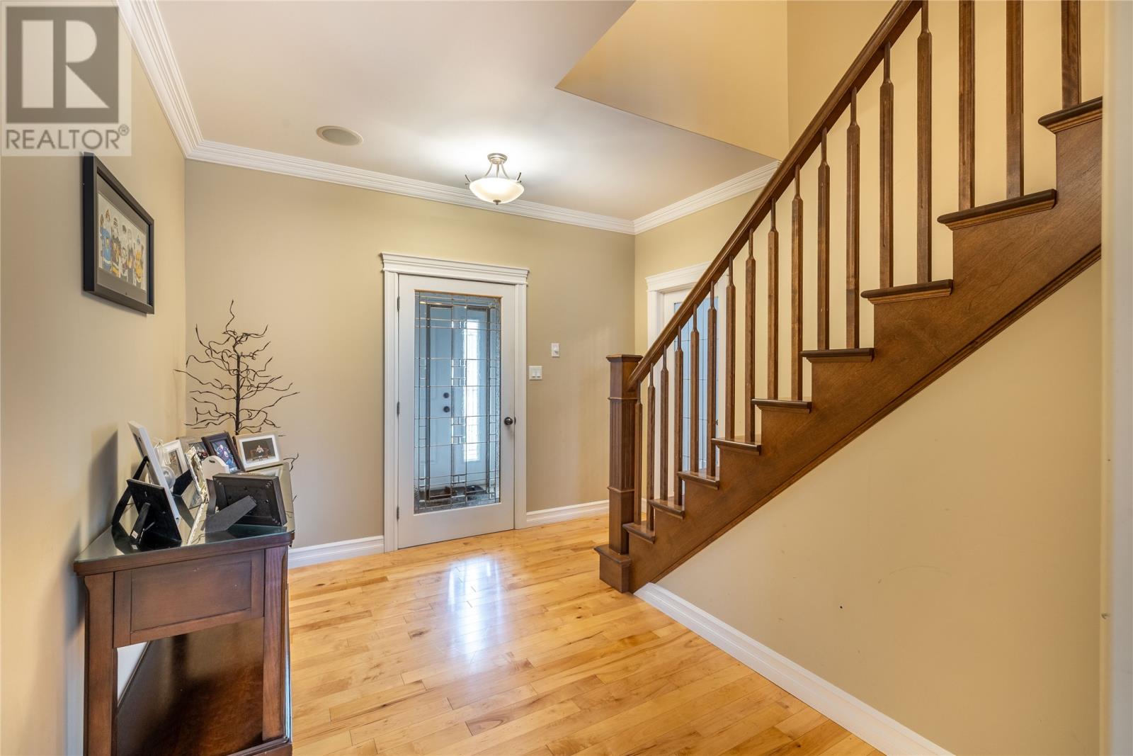 6 Green Hill Drive