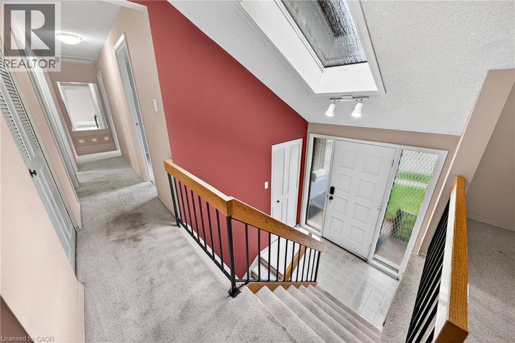 232 SALISBURY Avenue