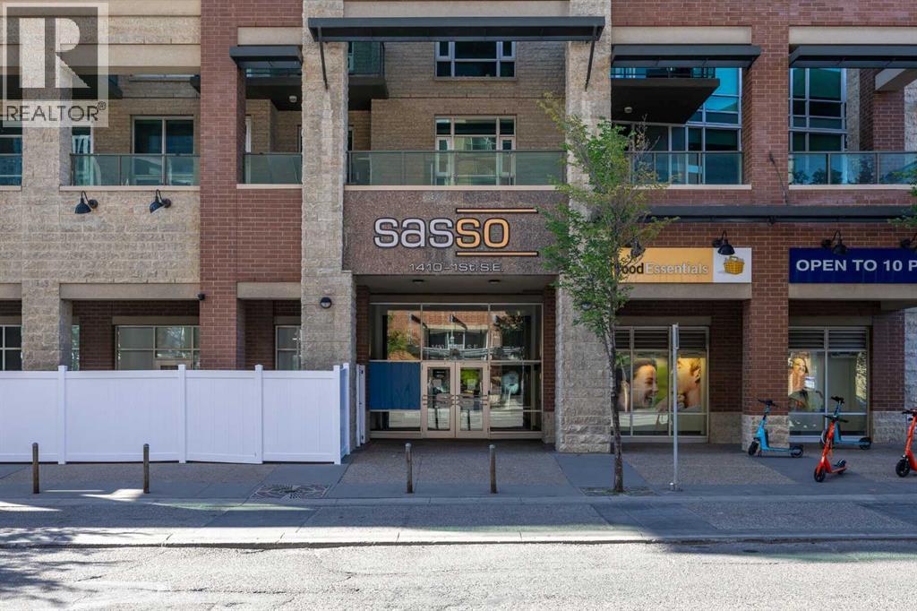 2202, 1410 1 Street SE