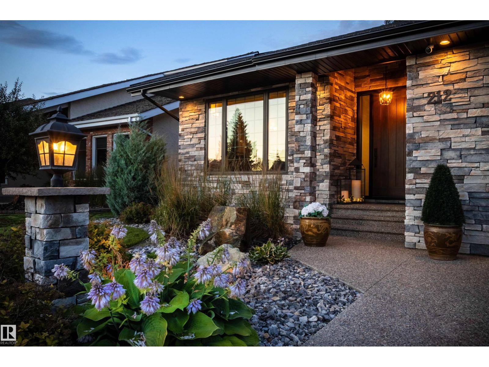 212 WOLF RIDGE CL NW NW