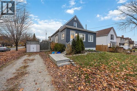 856 DEVINE STREET Sarnia ON N7S1X5