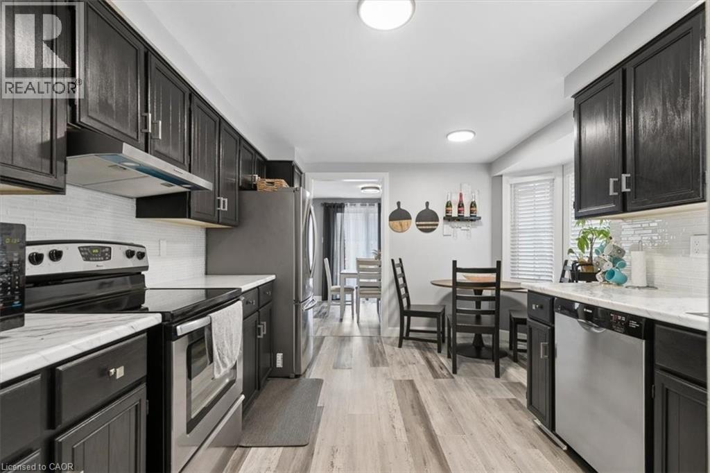 481 BEECHWOOD Drive Unit# 3