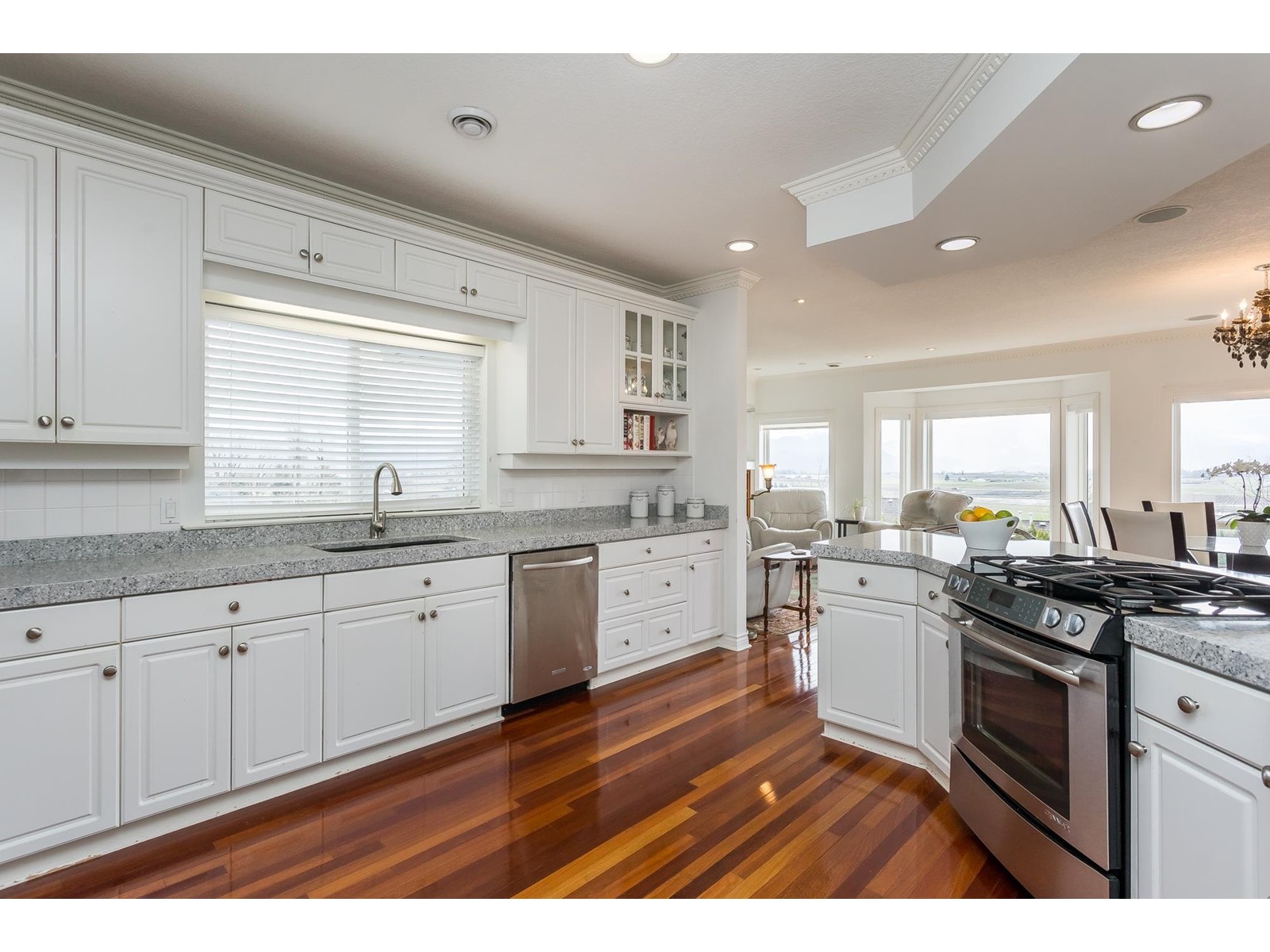 34980 SKYLINE DRIVE