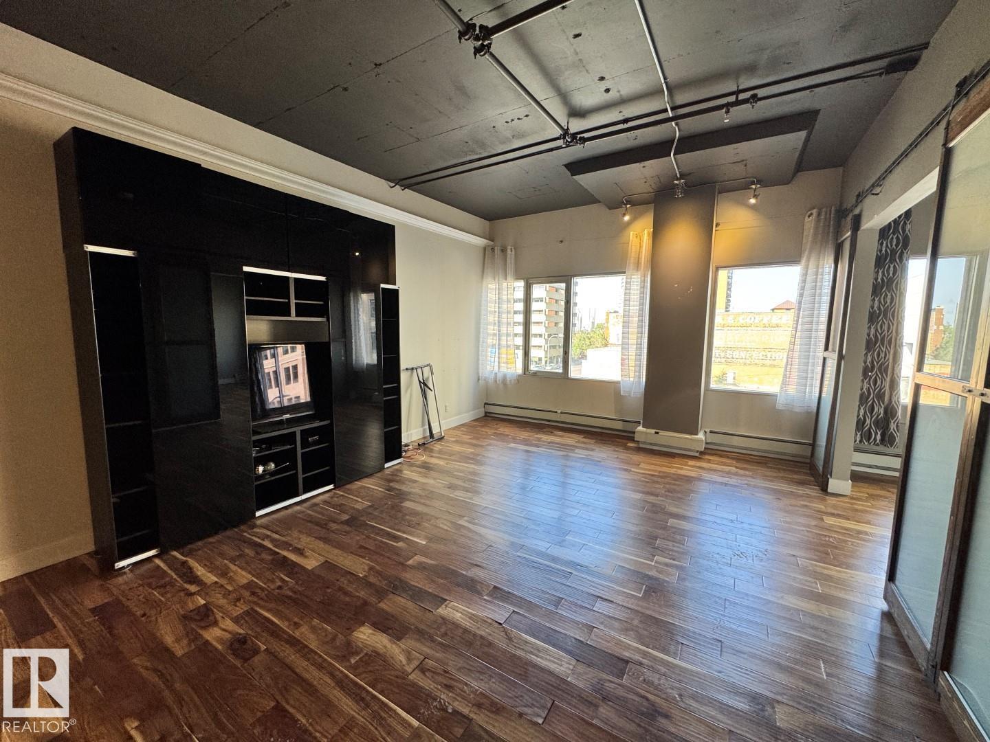 #304 10179 105 ST NW