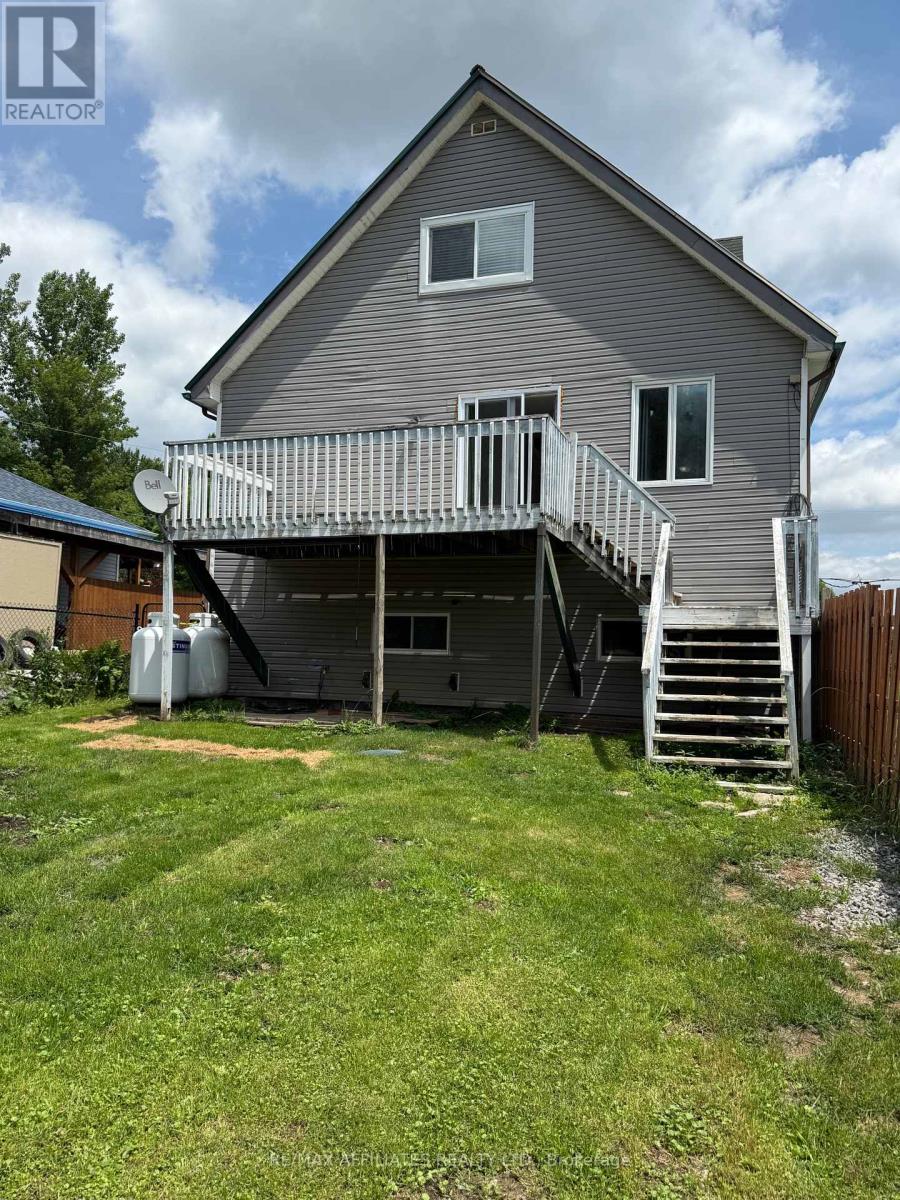 861 LOUIS ERNEST ROAD