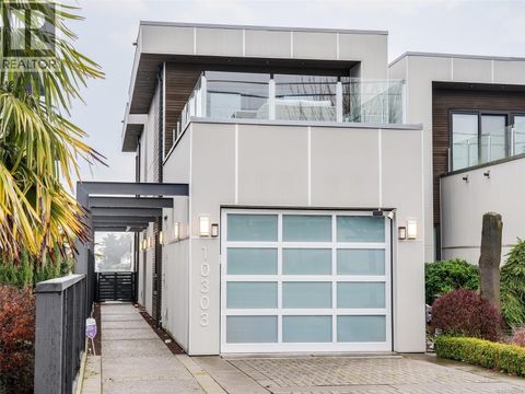 10303 Resthaven Dr Sidney BC V8L3H2