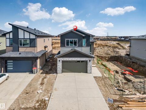451 crystal creek LI Leduc AB T9E0X5