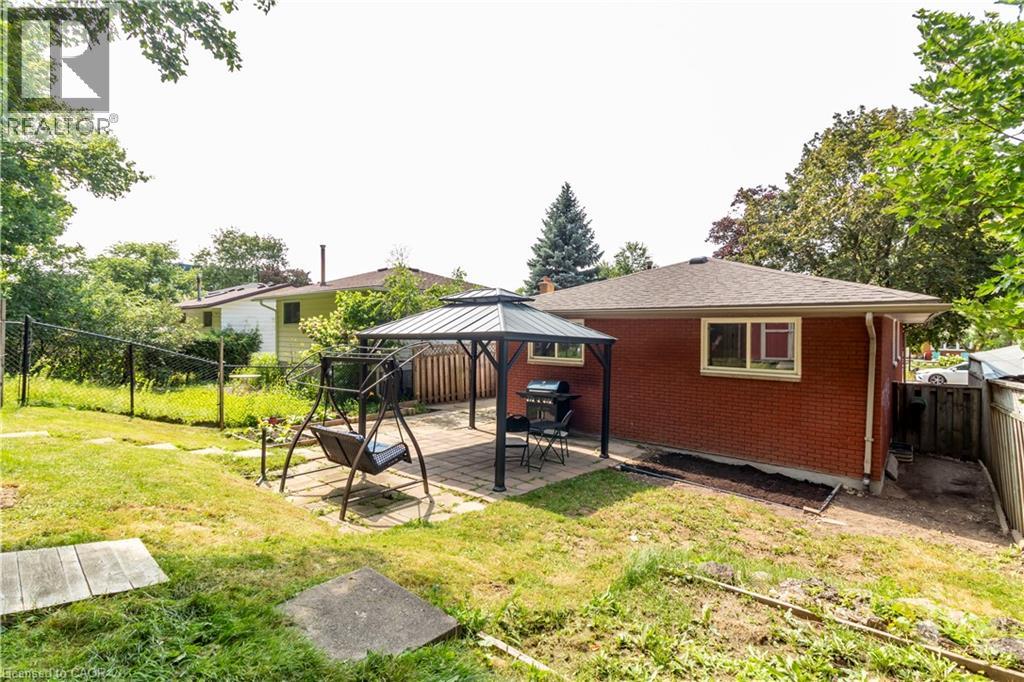 140 ARROWHEAD Crescent
