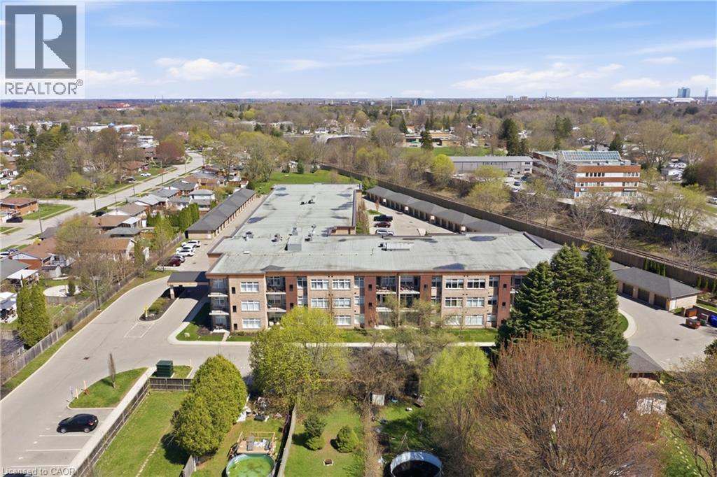 4644 PETTIT Avenue Unit# 203