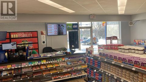 66 ST LAWRENCE STREET N Centre Hastings ON K0K2K0